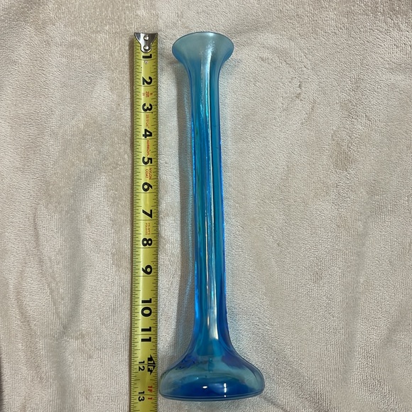 Dugan Ribbed Glass Tall Vase. Carnival glass, iridescent, swung/stretch Antique - Picture 1 of 8